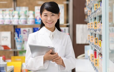 登録販売者になるには